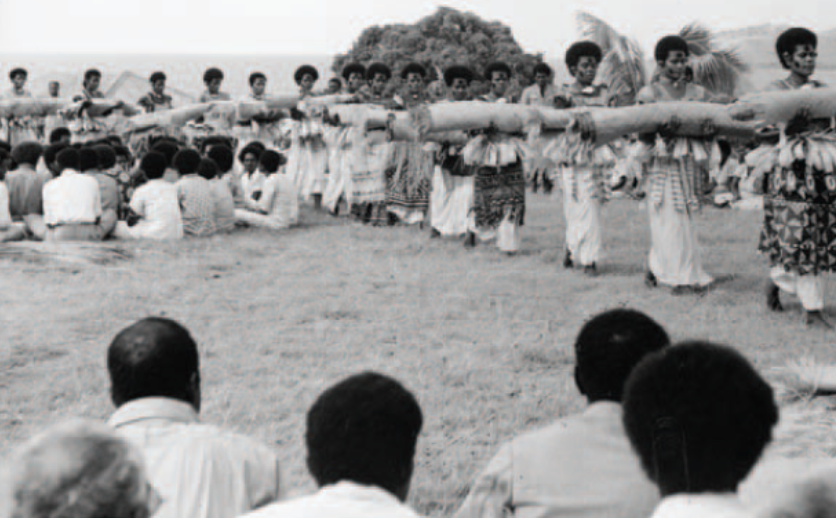 Presentation of Fijian mats and tapa cloths to Queen Elizabeth II
