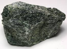 <p>AUGITE (PYROXENE) (Mineral)</p>
