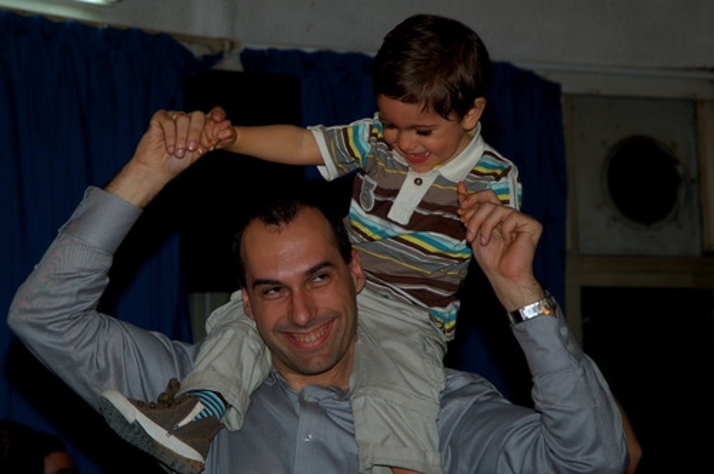 <p>parents, fathers</p>