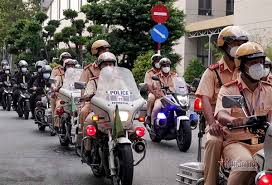 <p>Police officer = Police </p>