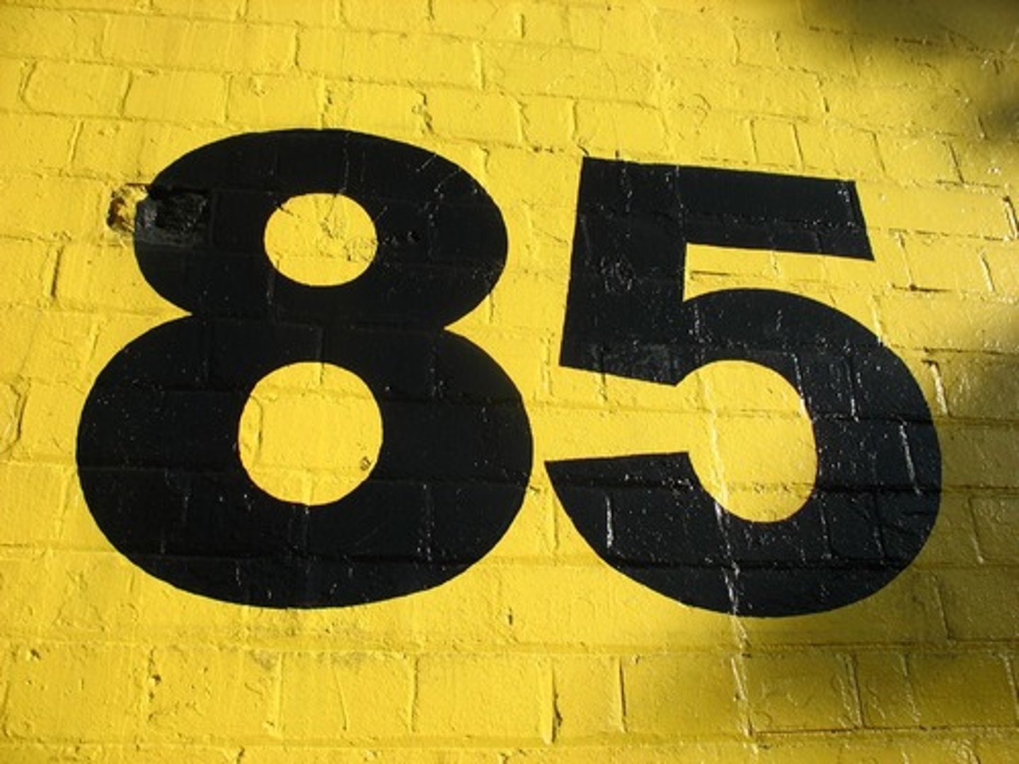<p>85</p>