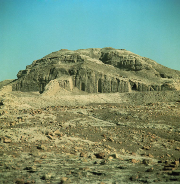 <p>White temple and its ziggurat</p>