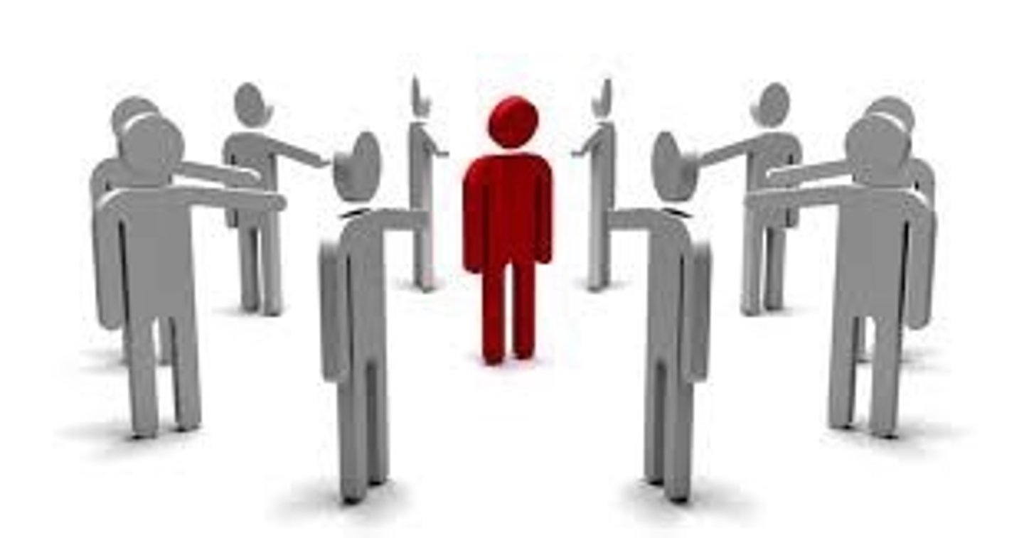 <p>sự phán xét, đánh giá</p>