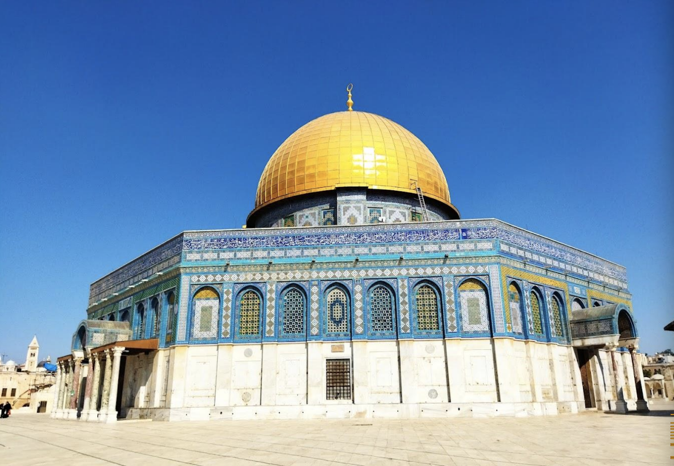 <p>Dome of the Rock (Qubbat al-Sakhra), Jerusalem, 691-692 (Umayyad)</p>