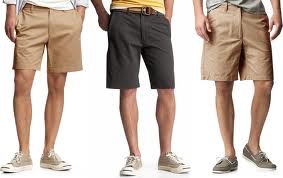 <p>bermuda shorts</p>