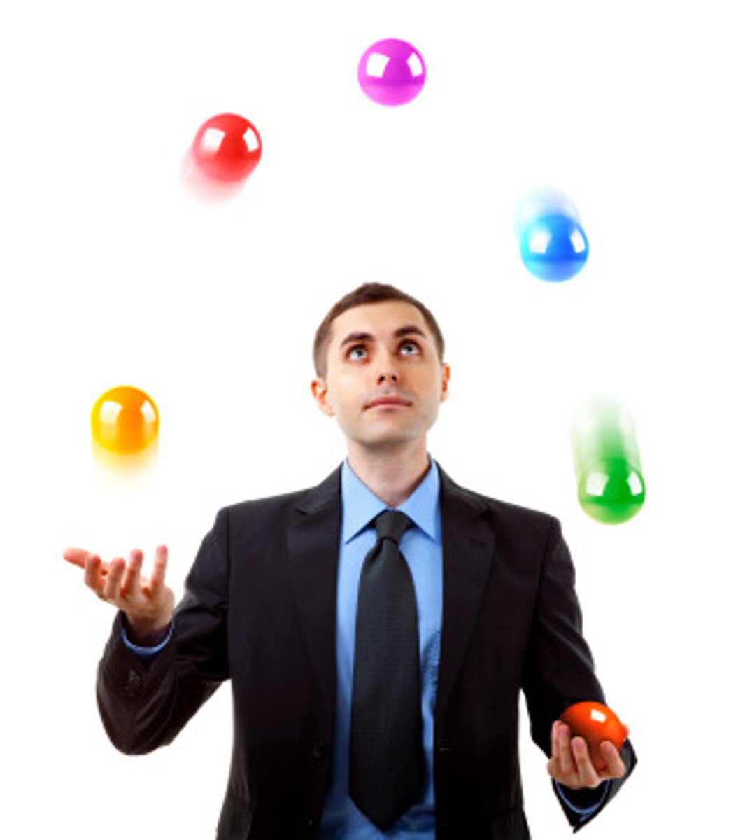 <p>A- investigate whether learning a new motor skill-juggling—would lead to structural changes in the brain, specifically in grey matter density.</p><p>M- study involved 24 healthy volunteers aged 20–24, all of whom were non-jugglers at baseline. Participants had an initial MRI scan to record a baseline of brain structure. They were then randomly divided into two groups: jugglers and non-jugglers (control). The juggling group was taught a three-ball cascade routine and practiced until they had mastered it. Once they reported mastery, they underwent a second MRI scan. They were then instructed to stop juggling, and a third scan was conducted three months later. The non-juggling group had scans at the same intervals but did not learn juggling. Brain scans were analyzed using voxel-based morphometry (VBM) to assess changes in grey matter.</p><p>R- At first, there were no differences in grey matter between two groups. After learning to juggle, juggling group showed a significant increase in grey matter in the mid-temporal areas of both hemispheres—regions associated with visual memory. After a three-month break from juggling, the grey matter in those areas decreased, though it was still above baseline. No structural changes were seen in the control group.</p><p>C- Learning new skill can lead to temporary structural changes in the brain, specifically in areas related to visual and spatial memory. This suggests that neuroplasticity occurs in response to acquiring new skills, and that these changes may revert if the skill is not maintained</p><p>Evaluation: </p><p>-study used a pre-test/post-test design</p><p>-study was experimental (cause-and-effect relationship)</p><p>-There was a control group</p><p>-sample size was very small </p><p>-field experiment- the IV was manipulated under natural conditions; potential problems with internal validity</p>