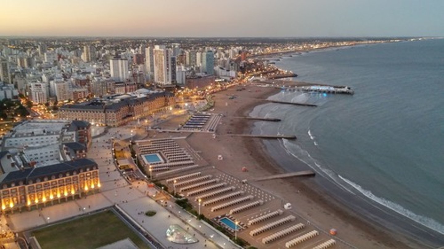 <p>Mar del Plata is further away than Pinamar.</p>