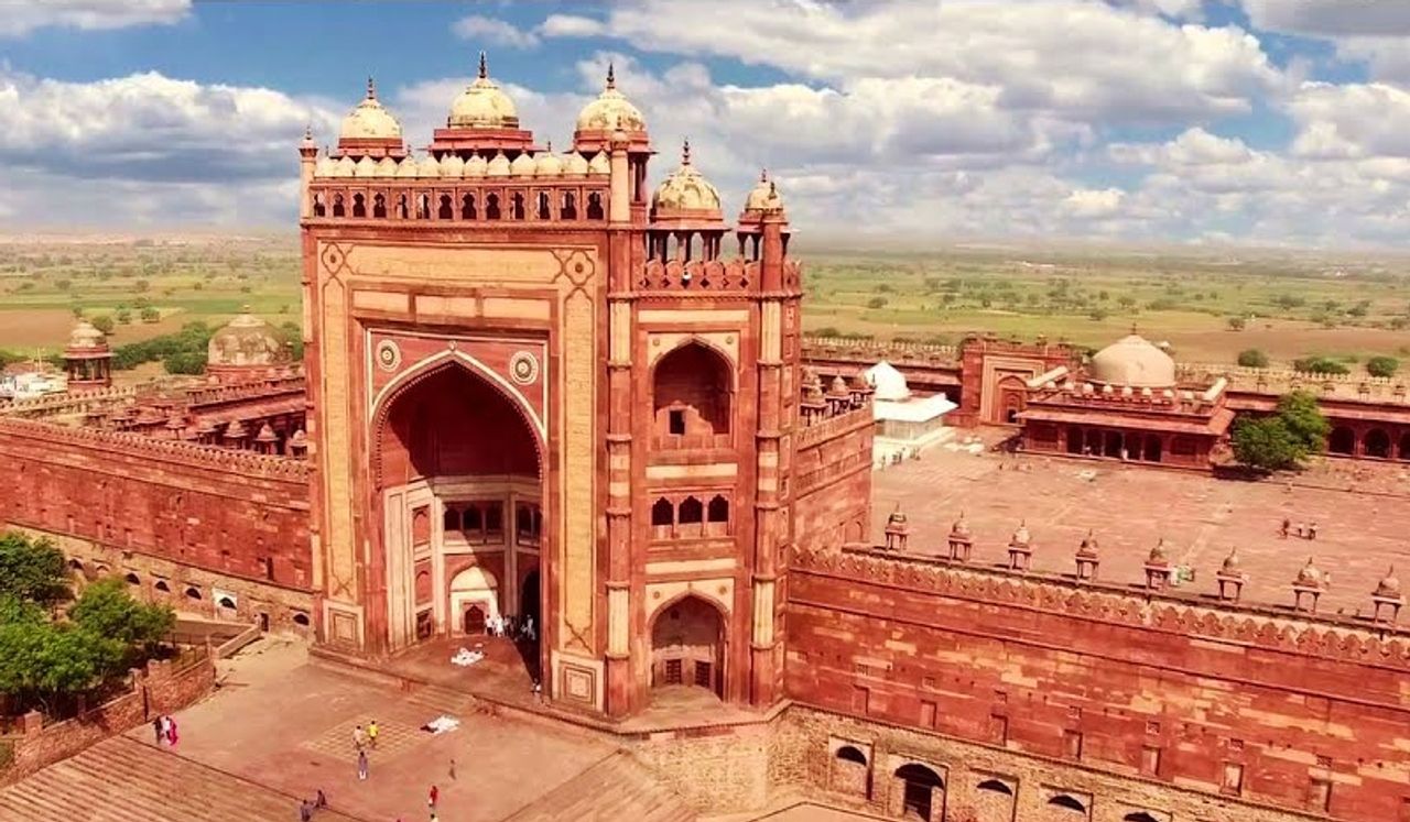 <p>Capital City for Akbar Emperor</p>