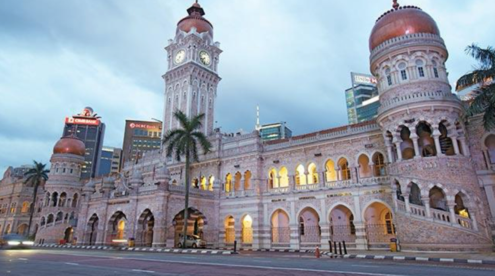 <ul><li><p><span>Architect: A.B. Hubback.</span></p></li></ul><ul><li><p><span>Details: Indo-Saracenic; onion domes, chhatris, horseshoe arches, clocktower;<br>red brick with white plaster bands.</span></p></li><li><p><span>Significance: Colonial civic icon, now backdrop for Independence Square.</span></p></li></ul><p></p>