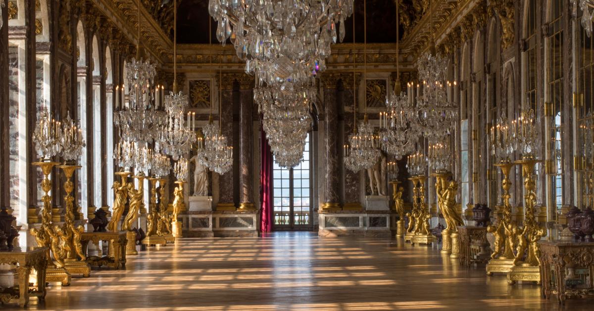 <p>Hall of Mirrors (Versailles)</p>