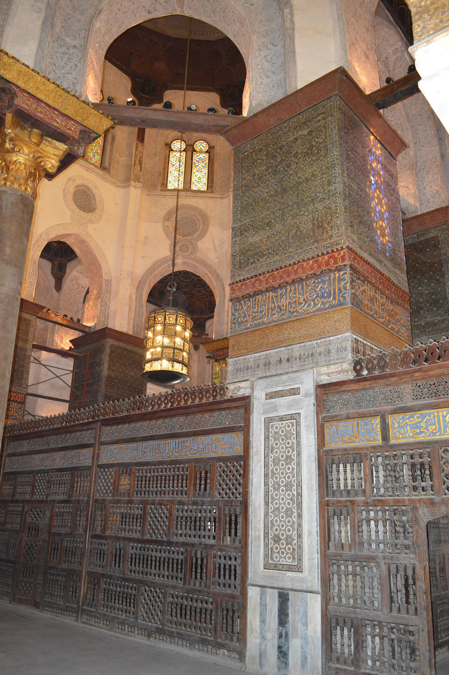 <p>Cairo; 13th c, Mamluk; Madrasa-tomb</p><ul><li><p><span>Build a madrasa with a hospital attached (Hospital no longer exists)</span></p><ul><li><p><span>Featured 4 Iwans</span></p></li><li><p><span>Hydrotherapy and services of musicians to soothe the spirit</span></p></li></ul></li><li><p><span>Tomb is separated from the madrasa by a narrow alley</span></p></li><li><p><span>Slightly skewed Facade to accommodate the preexisting avenue</span></p></li><li><p><span>Interior decorated with marble panels, polychromatic inlay, and carved and gilded wood.</span></p></li></ul><p></p>