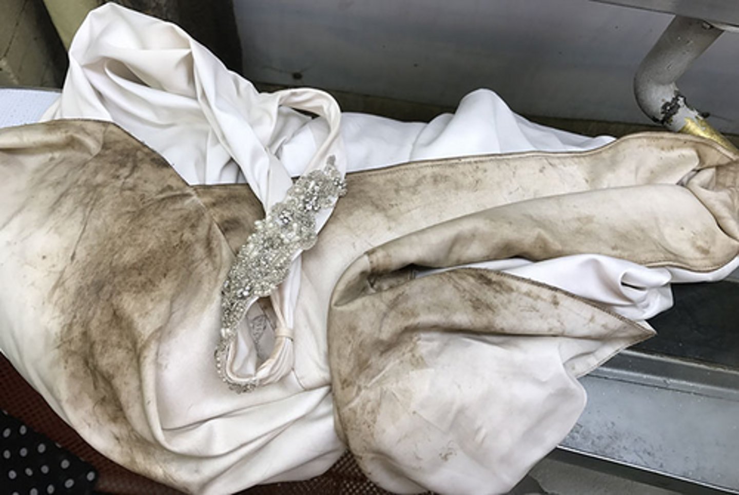 <p>Chapter: Setting the Terms of the Contract (Incorporation of Express Terms: Signature)</p><p>Facts: C took her wedding dress to be cleaned and signed an exclusion of liability clause. The dress was destroyed when cleaned</p><p>Principle: Even where they had not properly read the contract, a clause ought not be deemed legally enforceable where the drafting party misrepresents the effect of a clause to the other party</p>