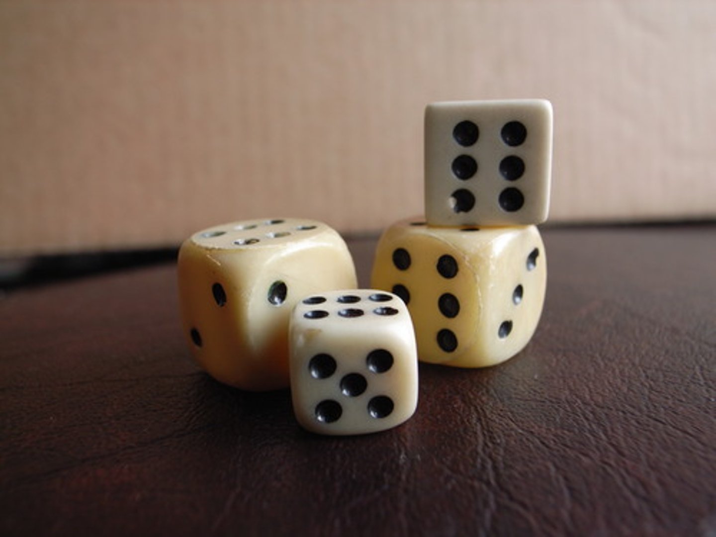 <p>1. based on random choice or personal whim, rather than any reason or system.</p><p>2. (of power or a ruling body) unrestrained and autocratic in the use of authority.</p>