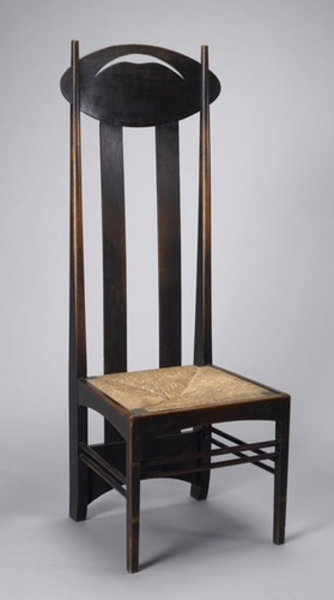 <p>Argyle Chair<br>Designed for Cranston's Argyle Street Tea Room<br>swallow motif in the chair backing</p>
