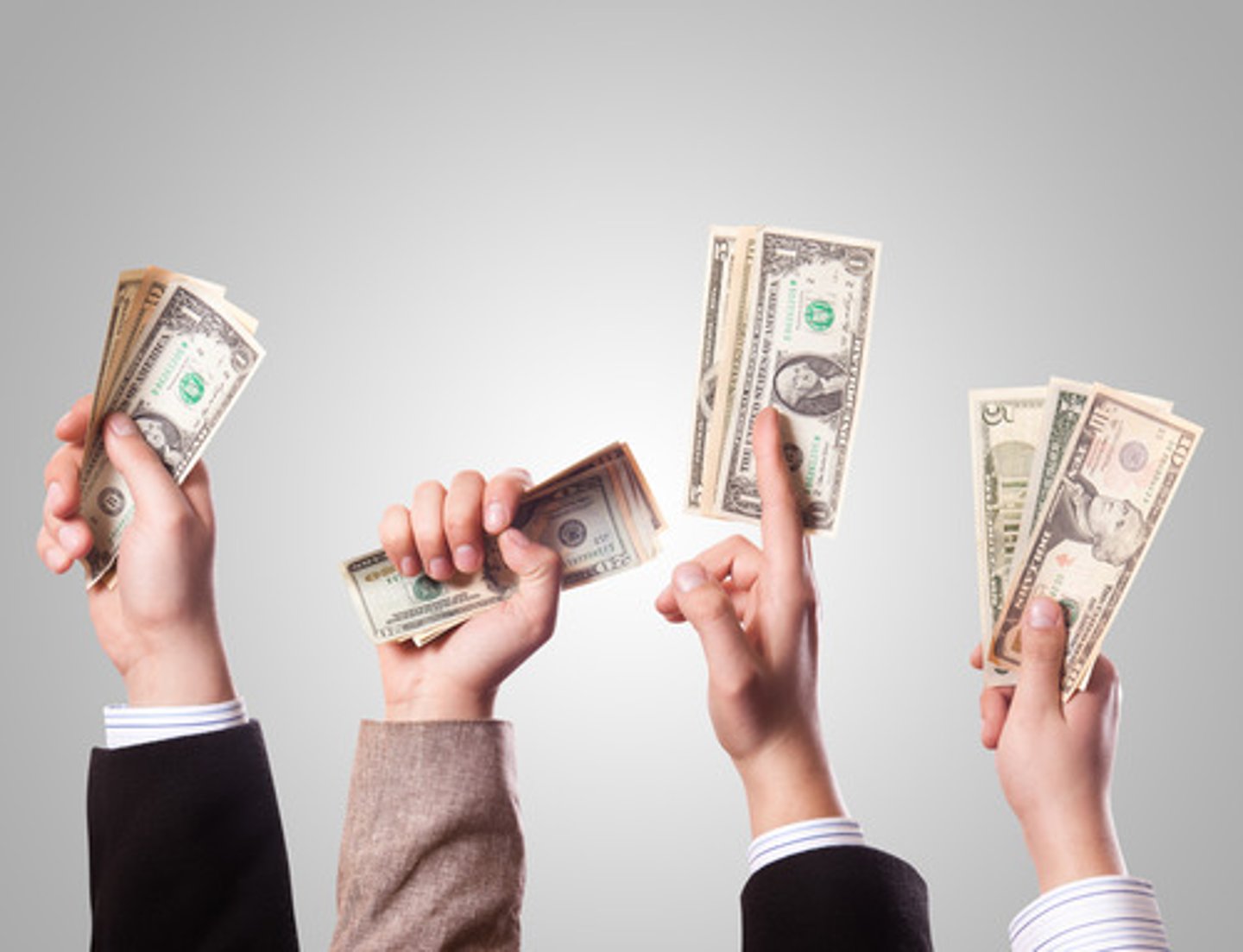 <p>El dinero que ganas.</p>