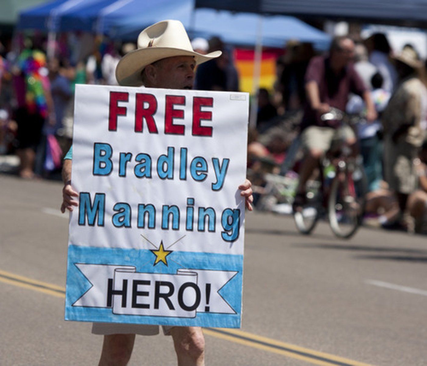 <p>prove someone is not guilty</p>