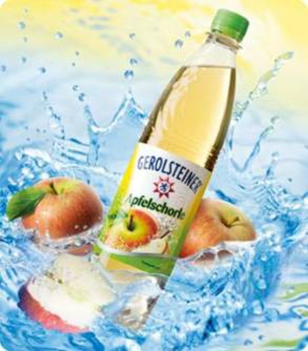 <p>Saft mit Mineralwasser</p>