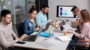 <p>The restaurant had to hire additional staff to ___ the demand for their popular dishes.</p><p class="style_collocation__trans__nAf6q"><em>Nhà hàng đã phải thuê thêm nhân viên để theo kịp nhu cầu về các món ăn phổ biến của họ.</em></p>