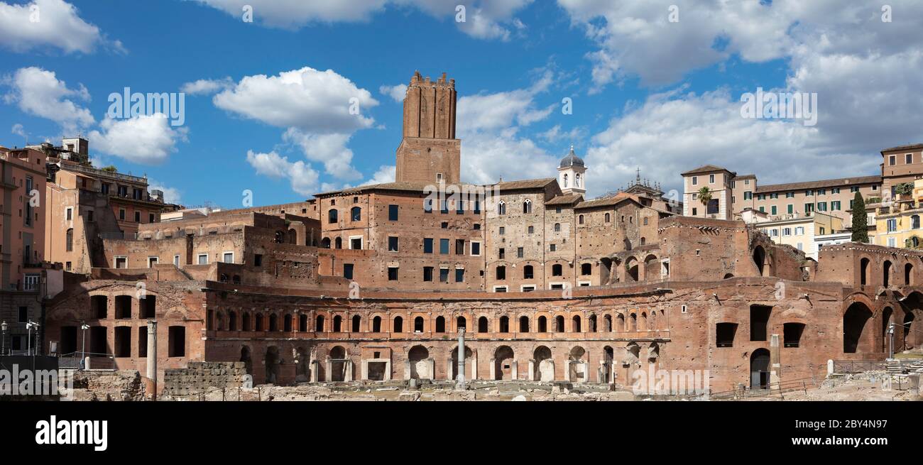 \- Markets of Trajan (Hemicycle building)

\- 100-112 CE

\- Rome

\- 1 section of Trajan’s markets that mirrors the shape of the northern hemicycle; contained shops that were separated from Trajan’s Forum

\- Broke the traditional forum style of including stores within the forum; example of cross vaulting that added extra support and natural light

\- Trajanic architecture