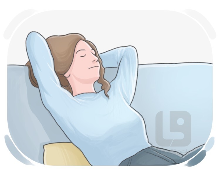 <p><strong>to sit comfortably with your back against the back of a chair</strong></p><p><br></p>