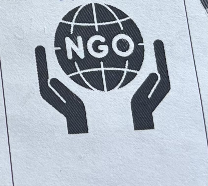 <p>without benefits</p>