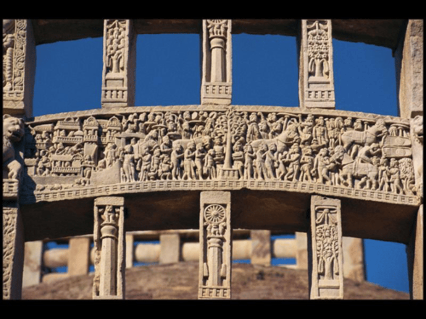<p>Location: Central</p><p>architrave, east gateway,</p><p>Sanchi, Madhya Pradesh,</p><p>India</p>