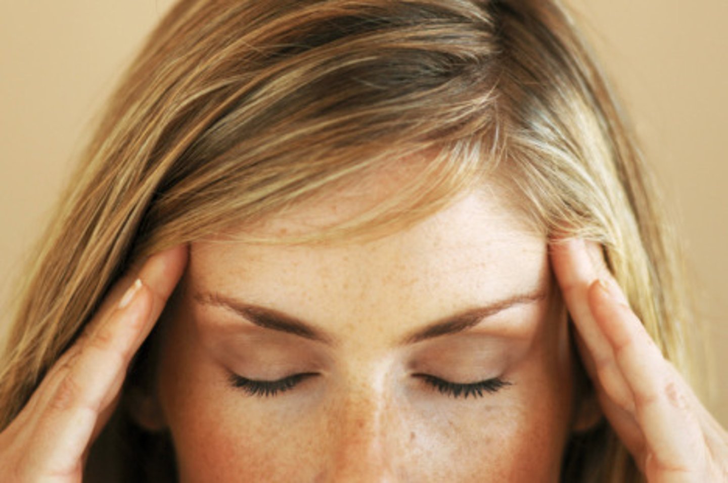 <p>to concentrate, pay attention</p>