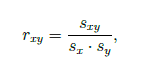 <p>není v jednotkách</p><p>v intervalu od -1 do 1</p><p>značí se r (+ je symetrický =&gt; r<sub>xy</sub> = r<sub>yx)</sub></p><p>těsnost vztahu podle r:<br>|r| &lt; 0.1 zanedbatelný vztah <br>|r| &lt; 0.3 slabý vztah<br>|r| &lt; 0.5 středně silný vztah<br>|r| ≥ 0.5 silný vztah<br>r = 1 přímá úměra</p><p>r = 0 vztah mezi znaky není lineární</p><p>nezmění se, i když jeden ze znaků (x nebo y) vynásobíme, vydělíme, přičteme k němu něco</p><p>r<sub>xy</sub> = r<sub>ax+b, y</sub> (pokud budu násobit záporným číslem =&gt; změní se znaménko r (obrátí se, z kladného bude záporné a naopak)</p><p>není robustní!<br>popisuje to korelaci, ale ne kauzalitu <br>popisuje to v průměru<br>ideální pro data bez outlierů, metrická data…<br></p><p>standardizovaná kovariance =&gt; vydělení kovariance směrodatnými odchylkami obou znaků</p><p></p>