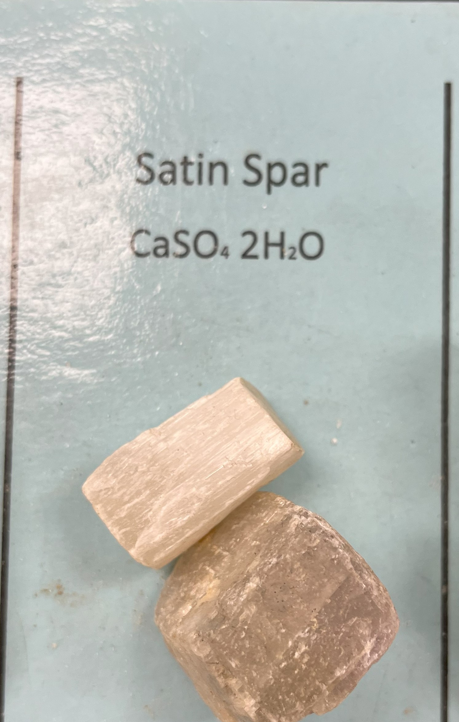 <p>Satin Spar</p>