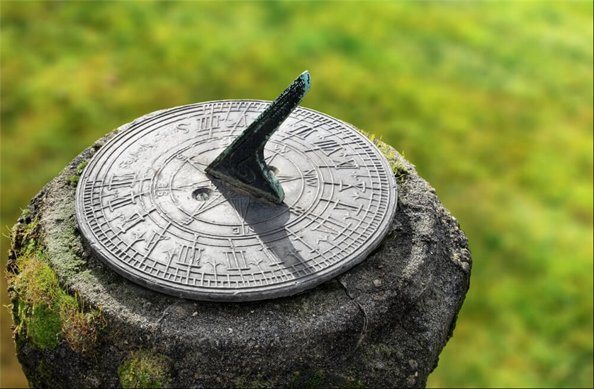 <p>sundial</p>