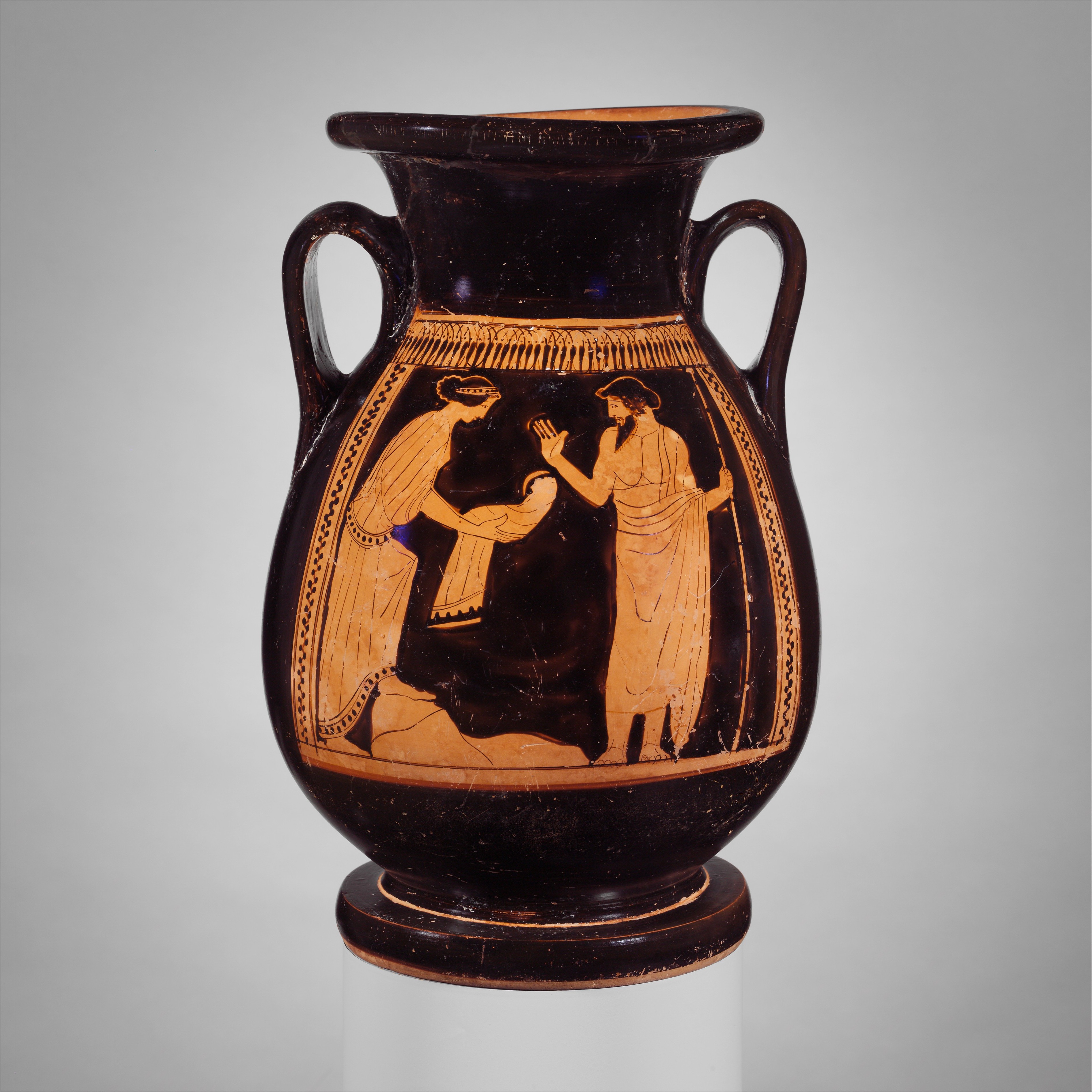 <p>Who is the goddess on the left?</p>