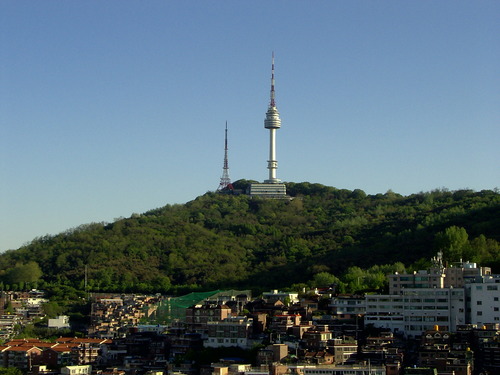 <p>남산</p>