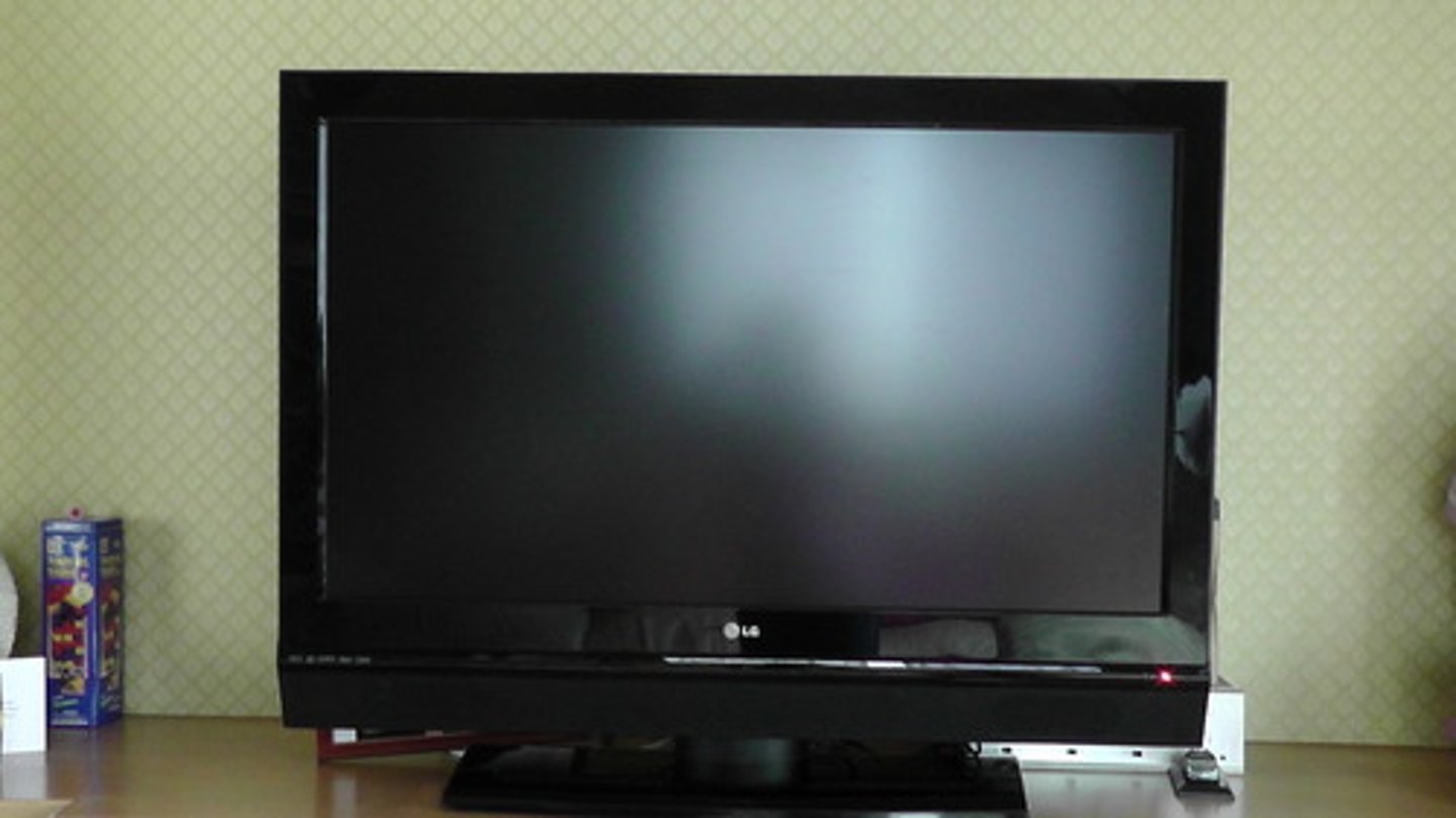 <p>television</p>