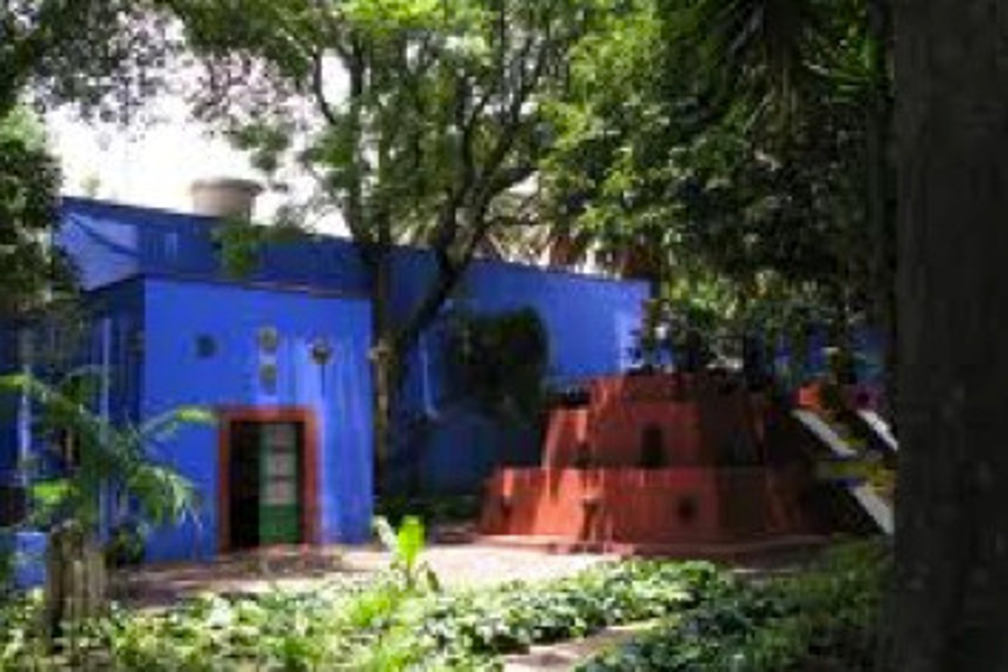 <p>Frida's home and present day Frida Kahlo museum</p>