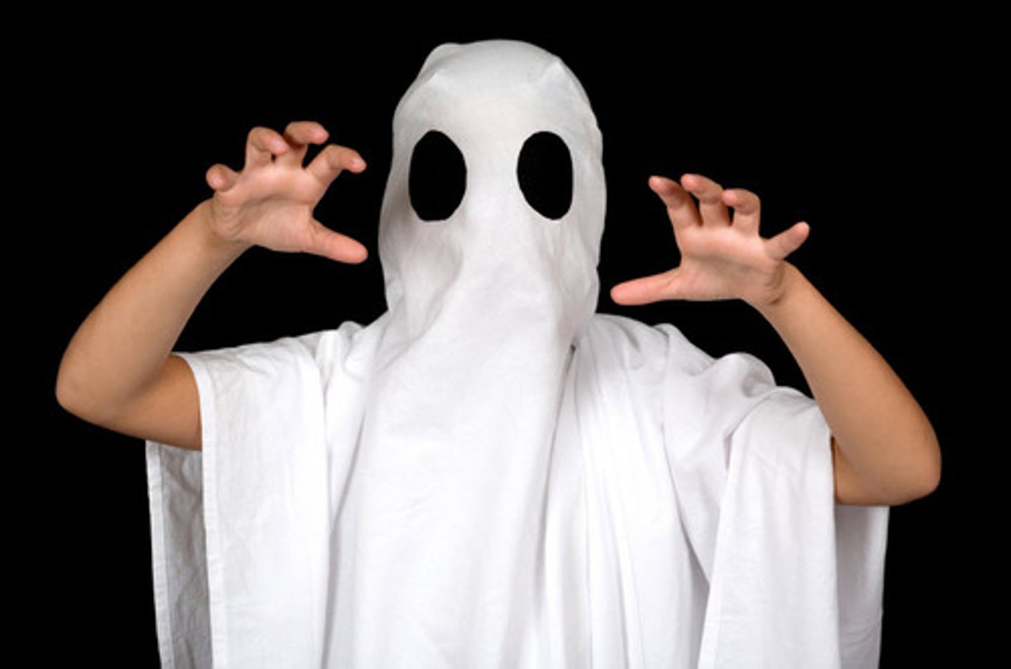 <p>making you feel afraid or nervous; scary</p>