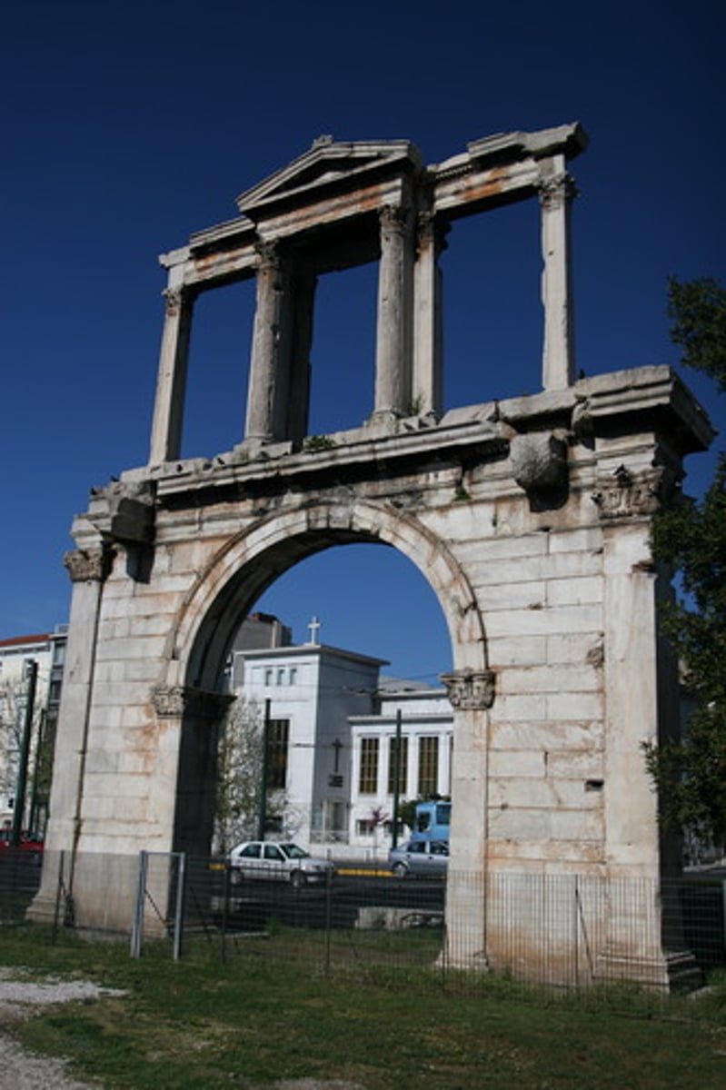 <p>built in Athens in 132CE to demarcate Hadrianopolis from the city, combined greek and roman architecture styles,</p>