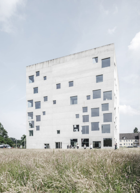 <p>Building + Architect</p>