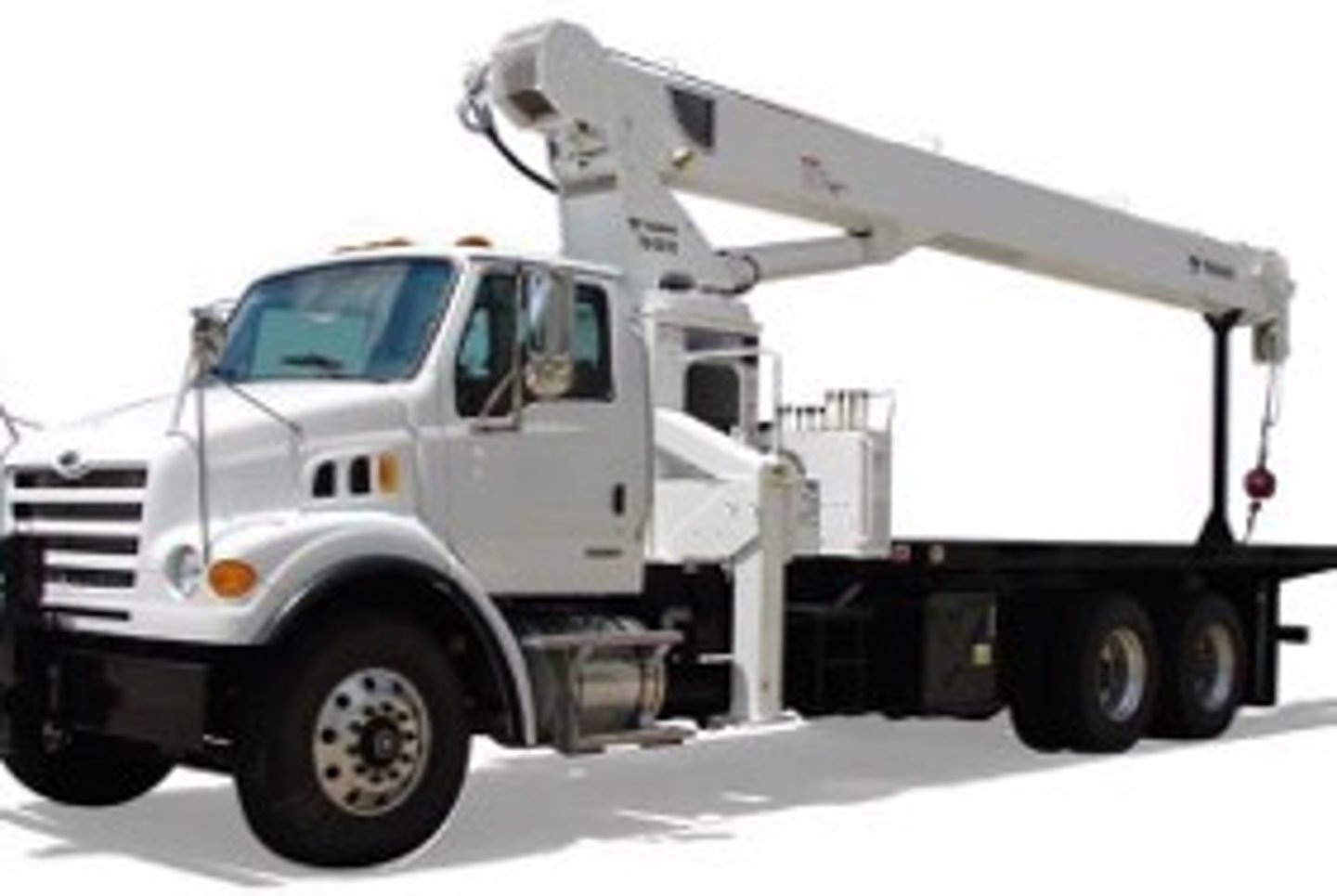 <p>Used to lift materials by use of a hydraulic winch and by raising and lowering the boom; operation is simple but cannot move a load. Can travel at highway speeds and move from project to project.</p>