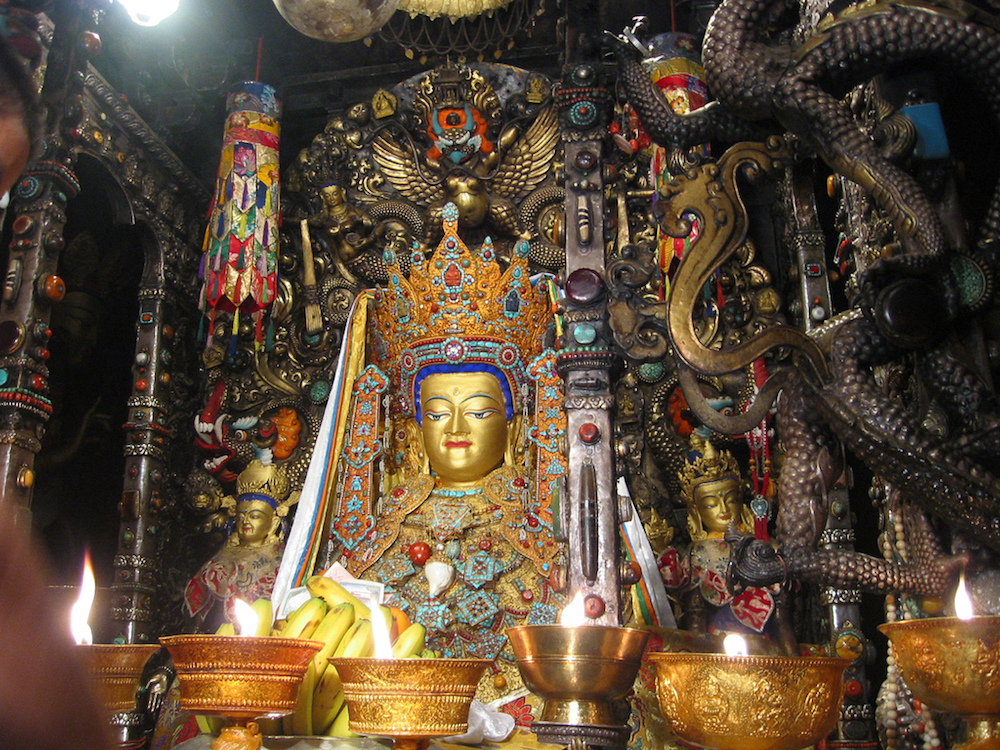 <p>641 CE. Gilt metal with semi-precious stones and paint. Tibet.</p>