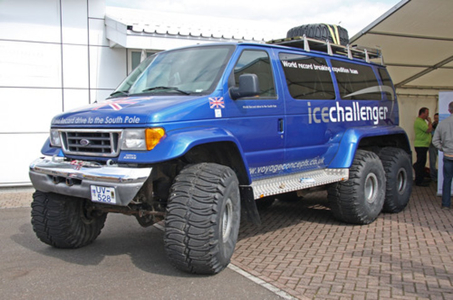 <p>phương tiện</p>