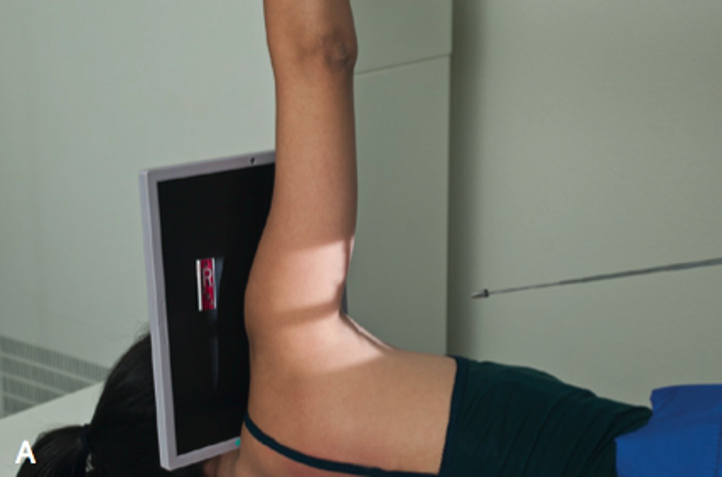 <p>center to axilla, CR angle 5-15° if patient cannot abduct arm 90°</p>