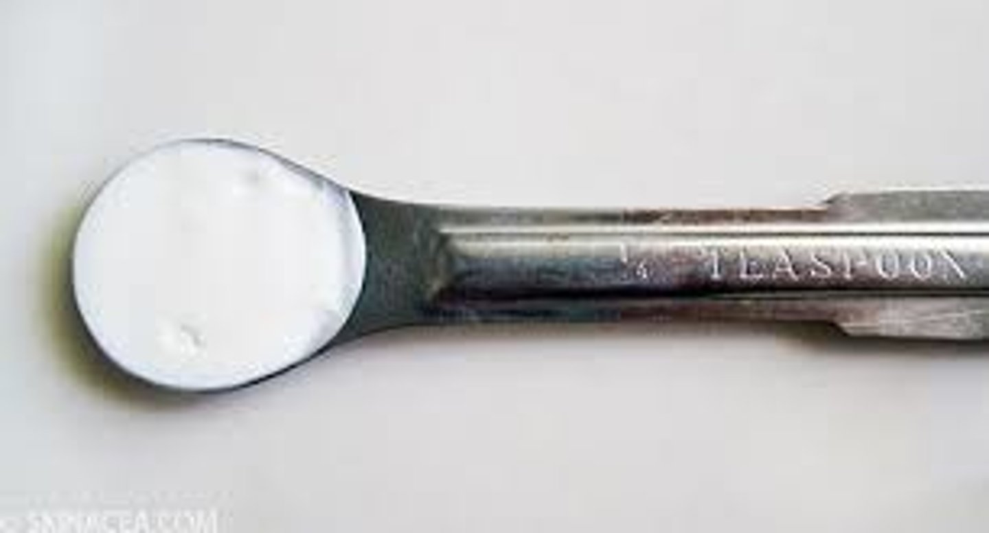 <p>t or tsp</p>
