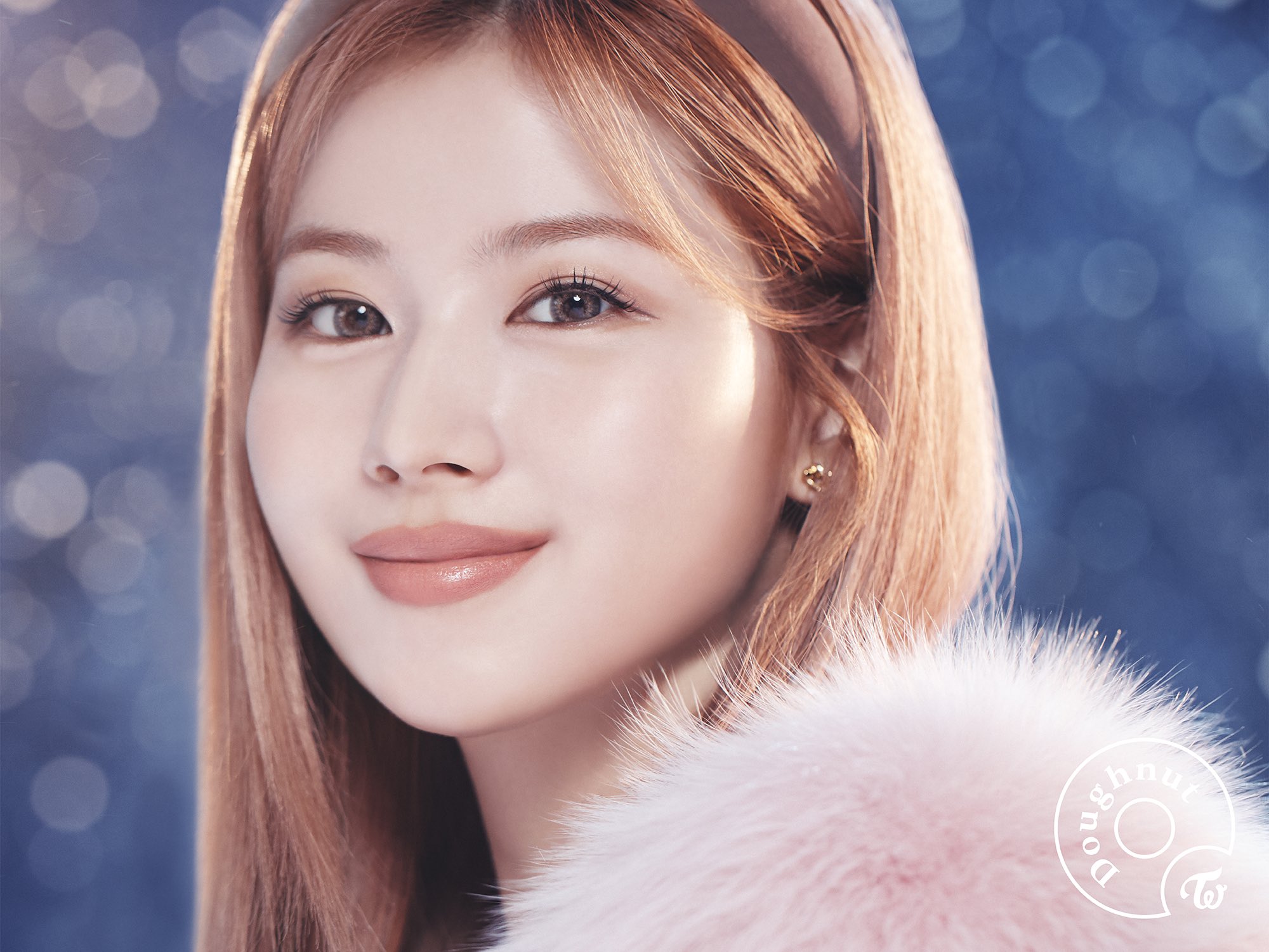 <p>miyeon momo sana</p>