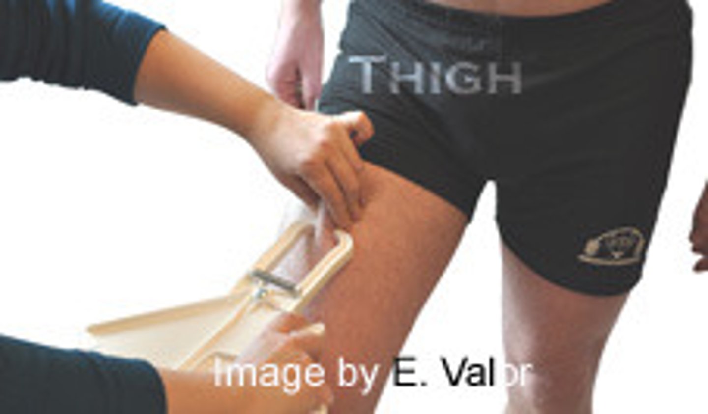 <p>On the anterior midline of the thigh, midway between the proximal border of the patella and the inguinal crease (hip)​</p><p>Vertical</p>