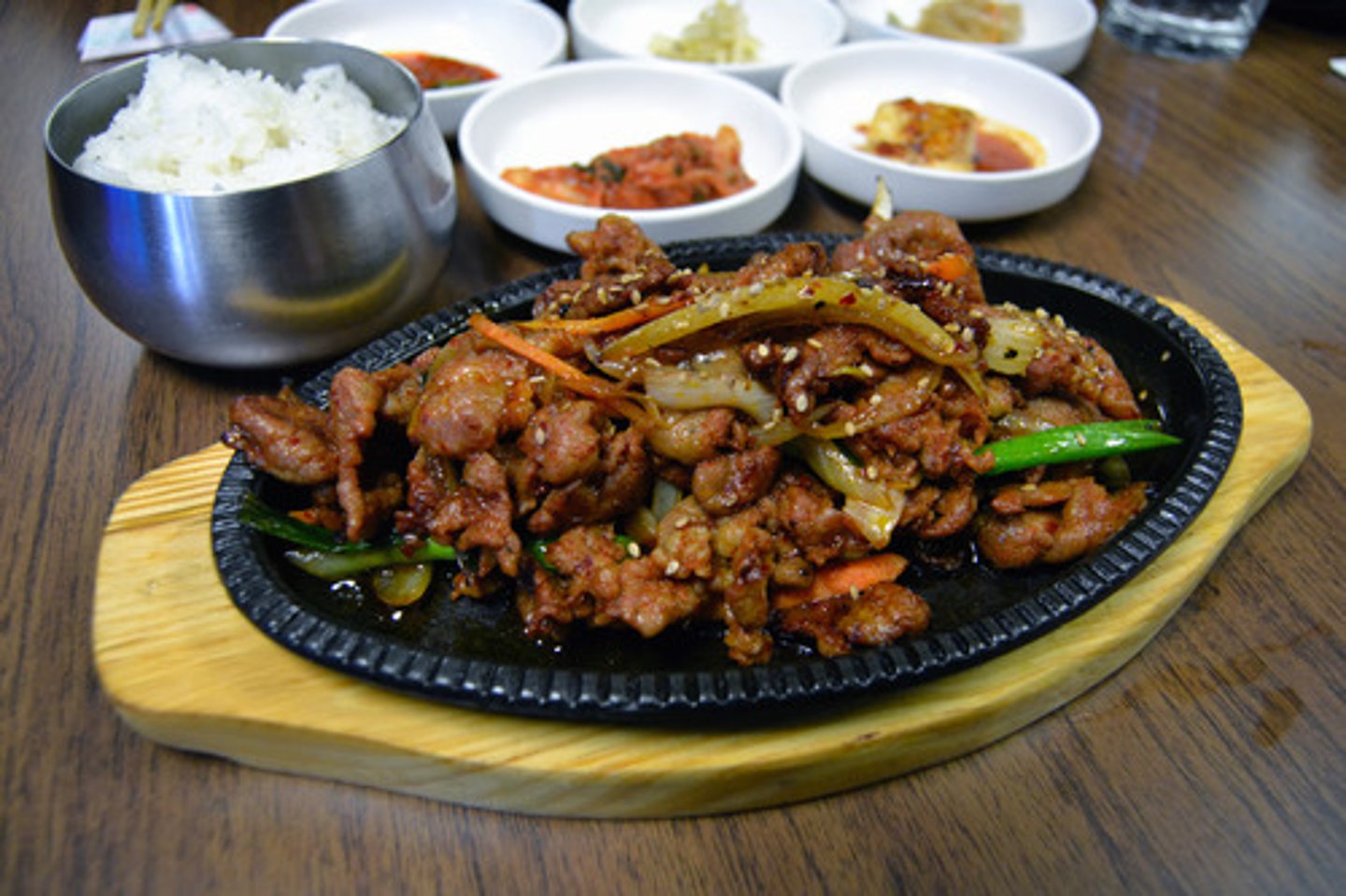 <p>Món bulgogi</p>