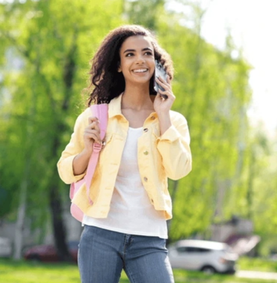 <p><em>A quina hora quedem al restaurant?</em></p>