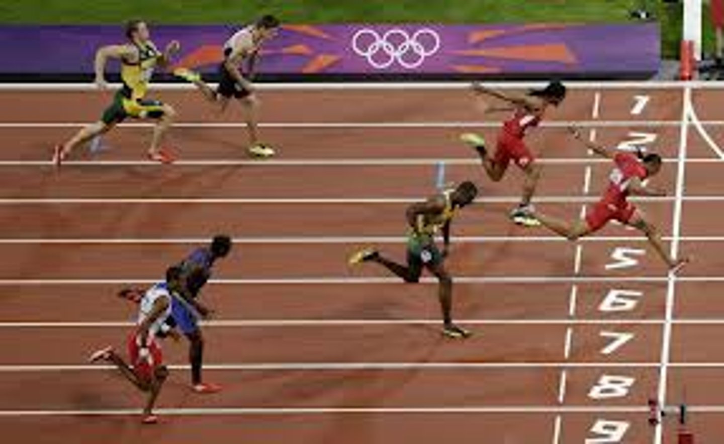 <p>n/v /ˈrekɔːrd/ (n) kỷ lục, (v) ghi lại log, register, document She holds the world record for the fastest marathon. (Cô ấy giữ kỷ lục thế giới về chạy marathon nhanh nhất.)</p>