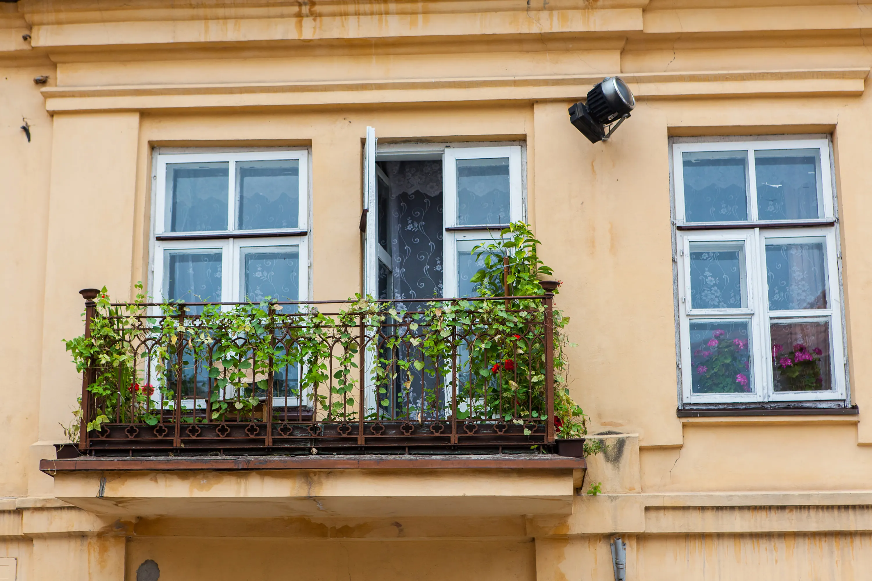 <p>balcony</p>