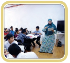 <p>Mengajar</p>