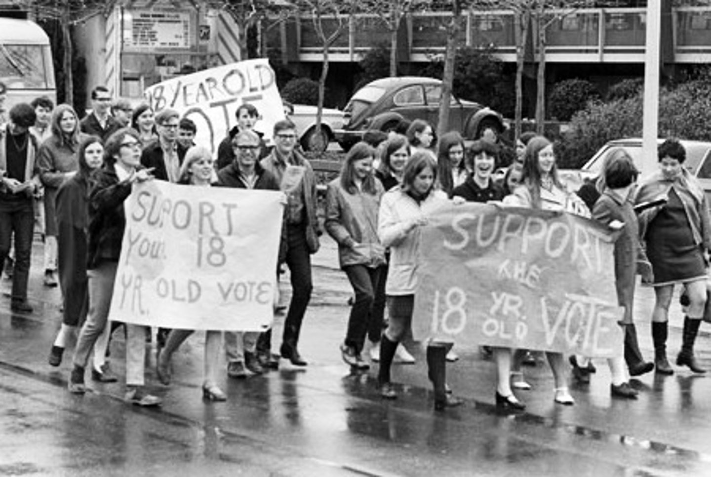 <p>(1971) Lowered the voting age to 18</p>